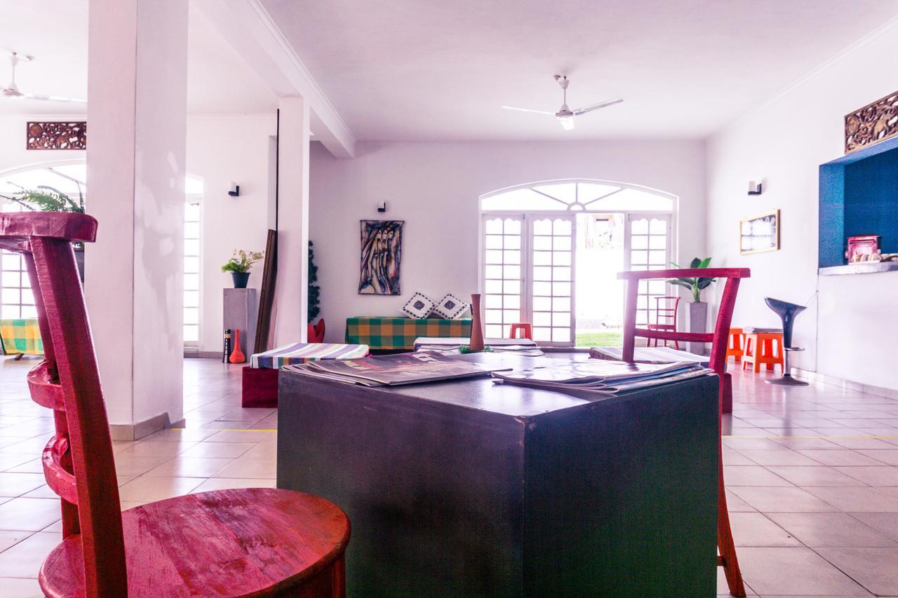 Lbl Colombo Hostel Eksteriør bilde